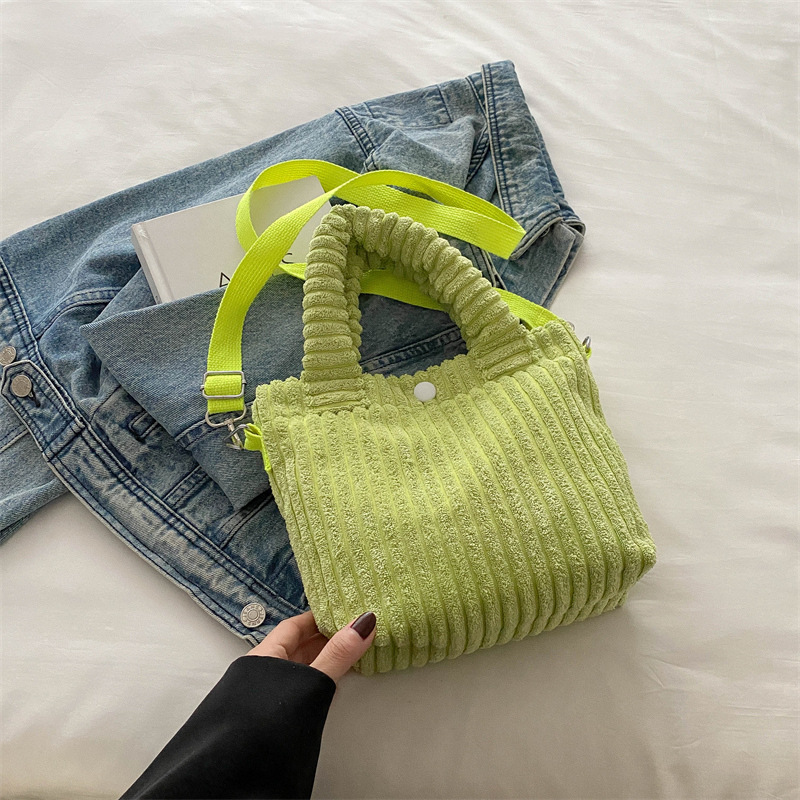 Otoño y invierno nuevos productos de diseño Nichozhong pozos de cordillera bolsas de algodón lindas bolsas de mano chic bolsas de hombro