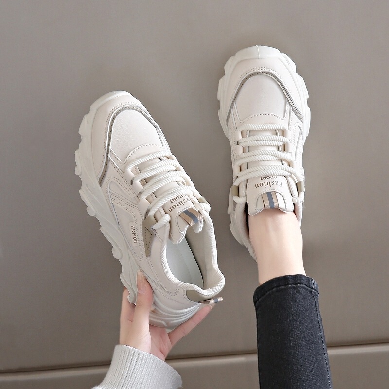 Women's Winter 2024 New Style Soft-Soled Sports Shoes That Show Your Feet, Versatile Leather-Covered Student Dad Shoes, Non-Slip