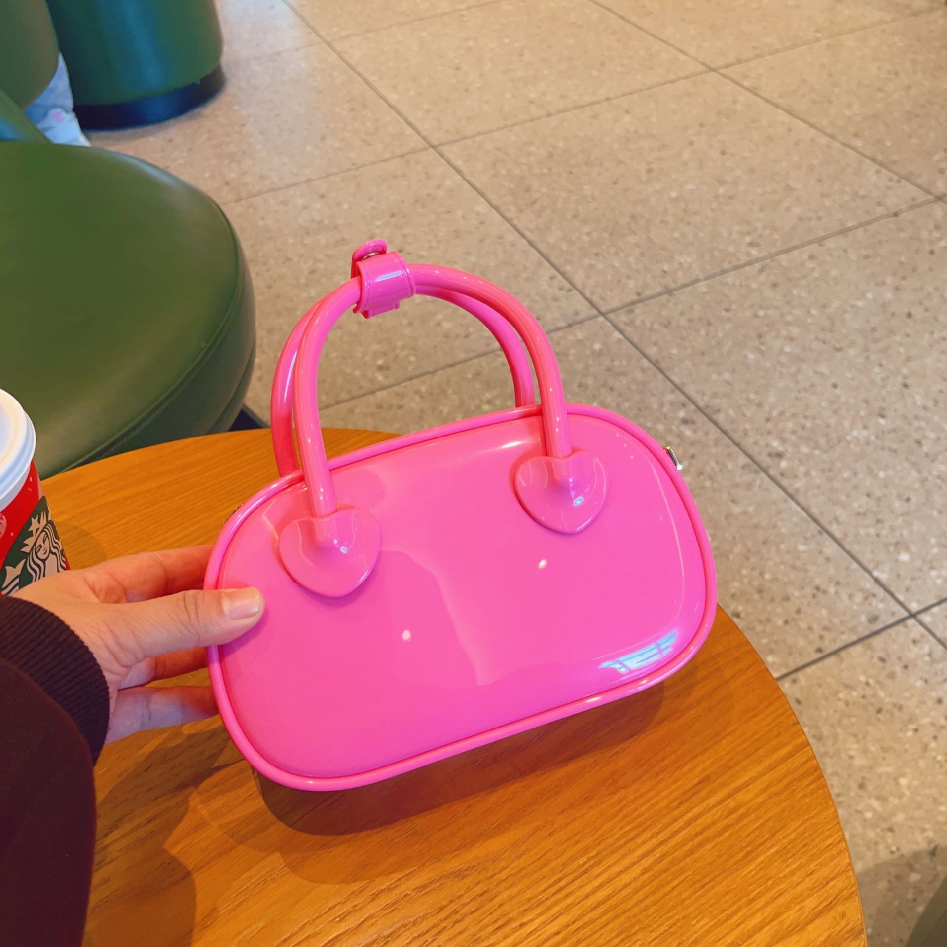 2025 New PVC jelly bag, summer candy color, single-shoulder crossbody mini bag, fashionable hand-held pillow women's bag undefined