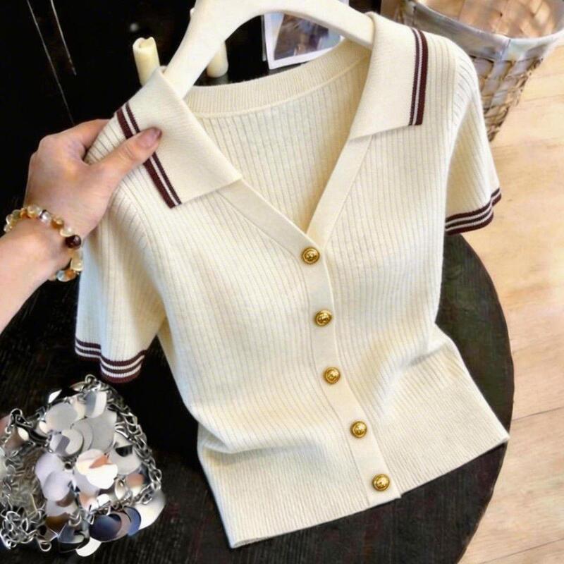 Early Spring Women's Short-Sleeve Knit Cardigan with Contrasting Color Stripes, Ribbed Edges, Gold Buttons, Slim Fit, Flattering, Elegant Commuter Top