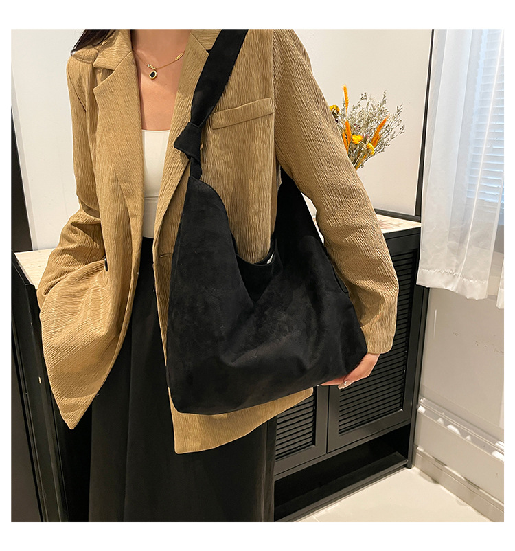 Cross-border suede large bag for women 2024 New style fashionable retro frosted tote bag for autumn and winter work and commuting bucket bag undefined