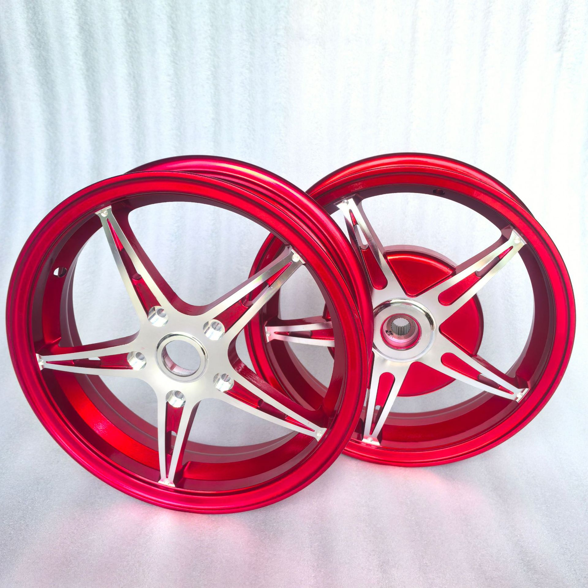 Factory wholesale suitable for vespa150cc/300cc aluminum alloy wheel hub Piaggio spring breeze sprint modified wheel hub