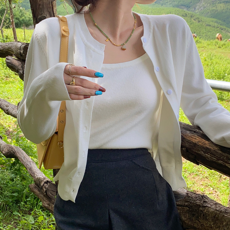 白色圆领针织开衫外套女2025早春新款高级感毛衣外搭修身打底上衣