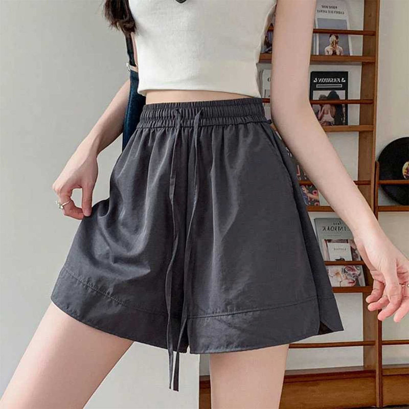 Plus-Size Quick-Dry Shorts for Women, Summer A-Line Five-Point Pants, Casual Loose Fit for Plus-Size Women, Ice Silk Cotton-Linen Wide-Leg Pants