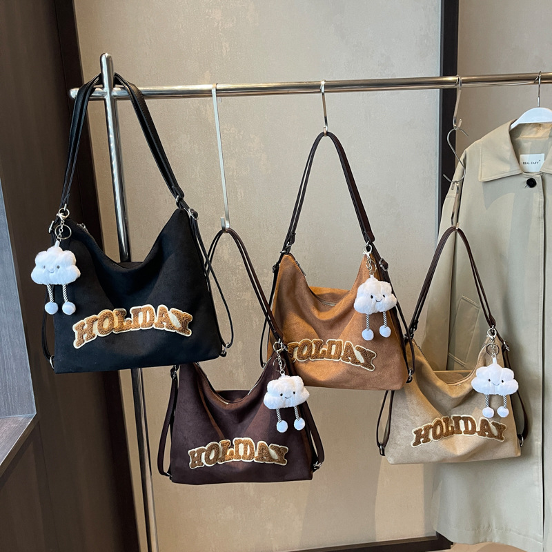 Mochila de gamuza transfronteriza 2024 otoño e invierno nuevo bolso femenino de gran capacidad