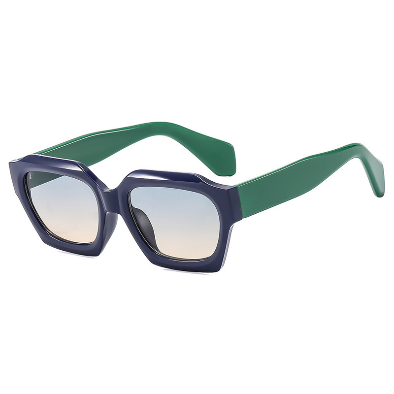 Marco negro piernas verdes piezas azules y grises