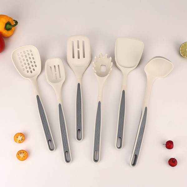 Silicone kitchenware