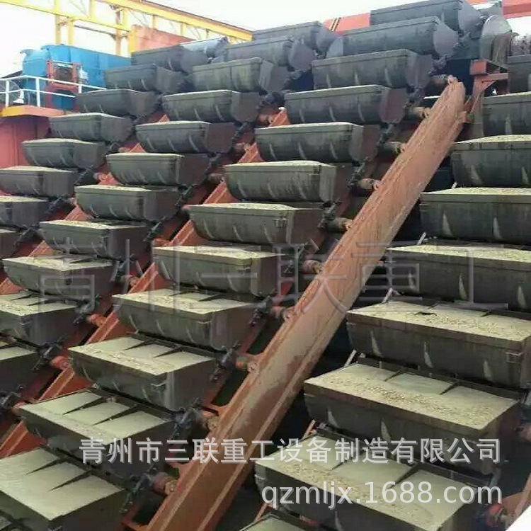 潍坊青州三联重工风化砂挖斗洗沙机