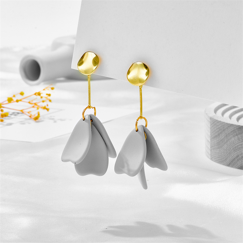 Alloy Material 1 Pair Fashion Petal Alloy Plating Women's Drop Earrings
