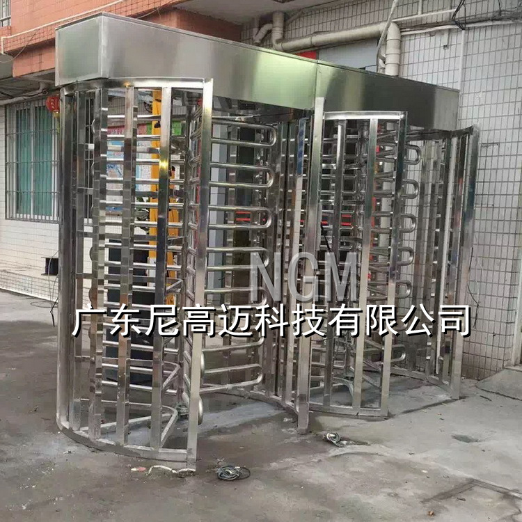 小区刷卡人脸识别门禁栅栏旋转匝单门双向高铁机场全高十字转闸门