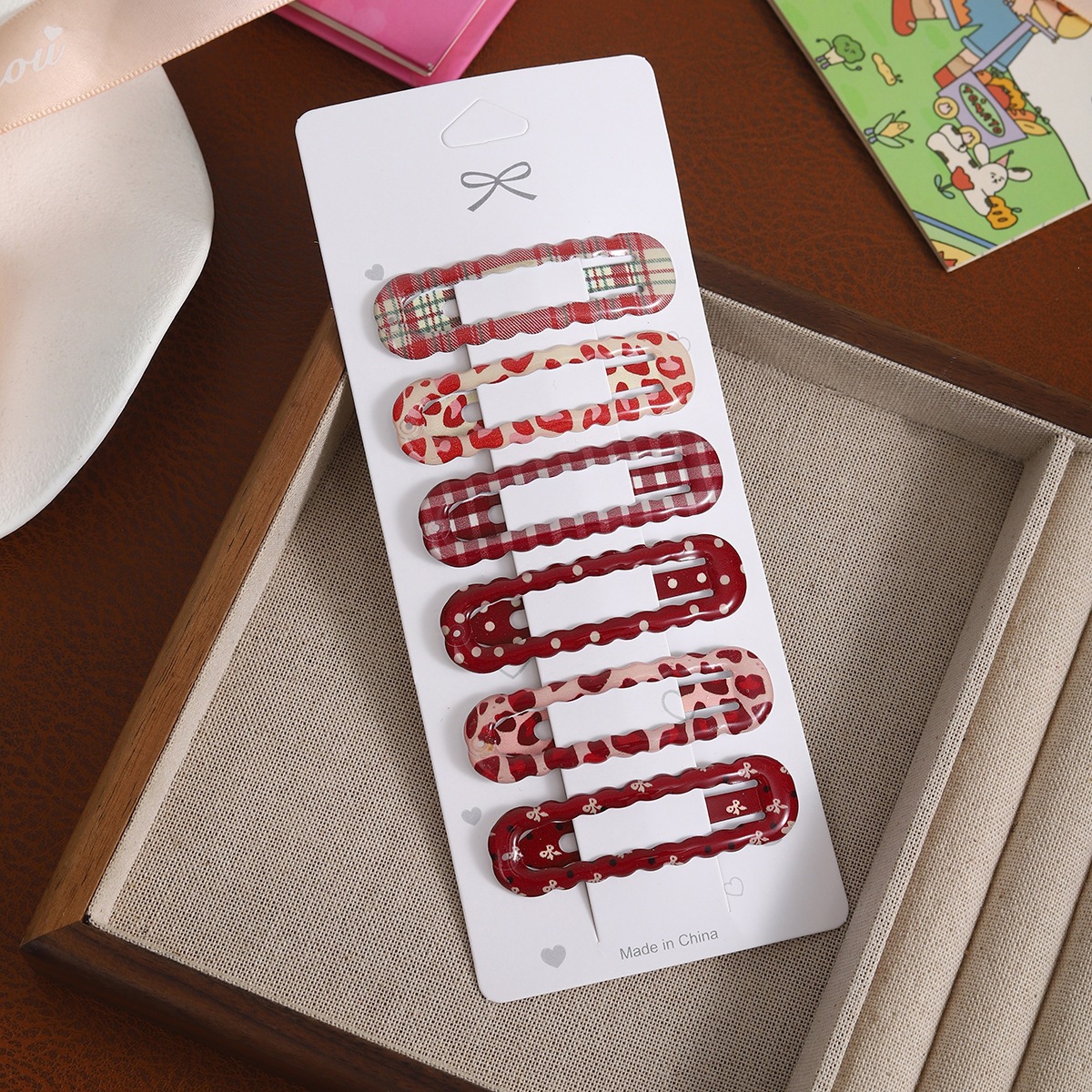 Wave oval red model [6 pieces]