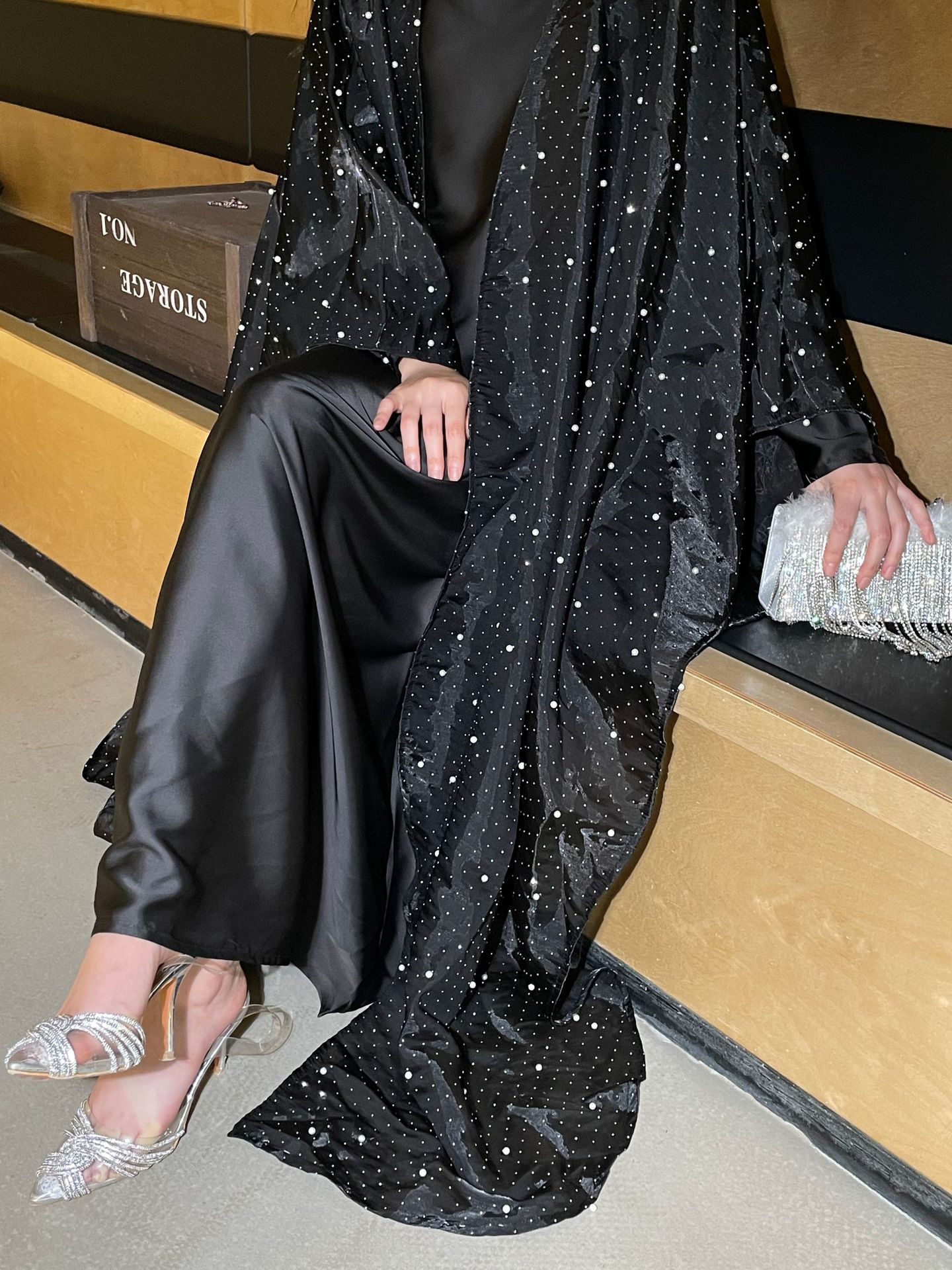 Dubai Abaya Set - Embellished Long Sleeve Open Front Cover With Beaded Detailing (Black, S-L) | Modest Luxury Two-Piece Outfit_voghion.com