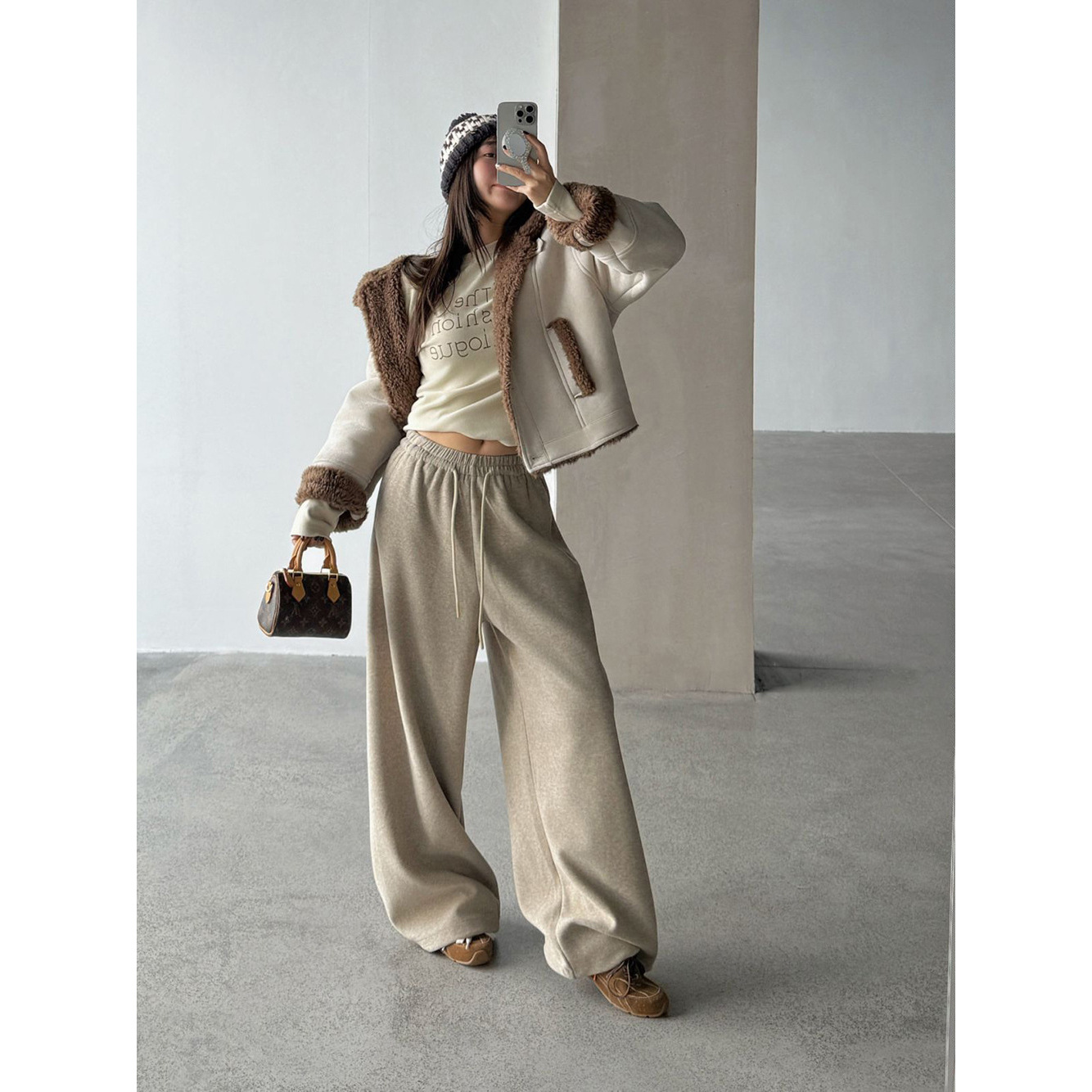 【王琪芝】加绒垂感抽绳直筒裤女冬松紧腰显瘦加厚休闲卫裤WQ072