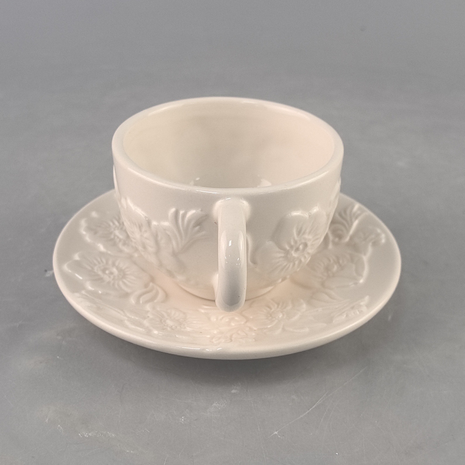 Retro Showa francés té de la tarde cerámica corte flor relieve taza de café plato taza de té DIY estilo europeo elegante