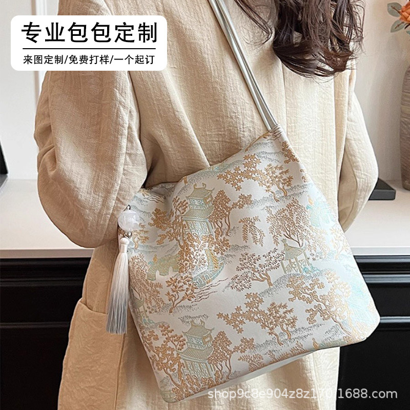 新款中式刺绣单肩水桶帆布包定制logo国风时尚大容量通勤包包定制