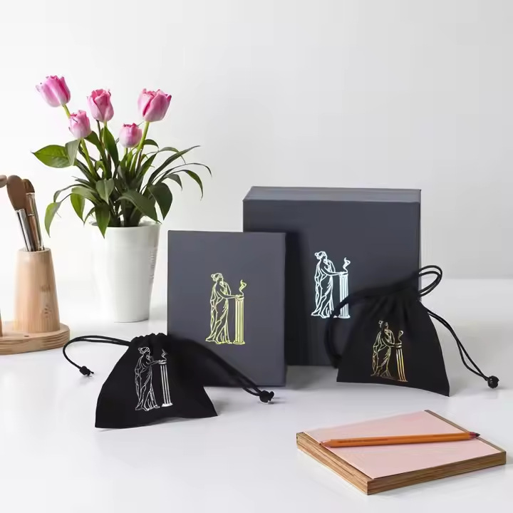 H77704598944d4987a619f74d3f7b7