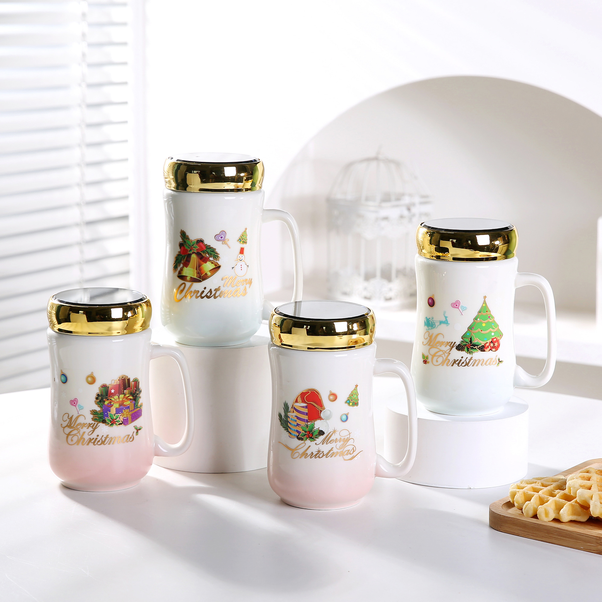 Yiwu esmalte espejo taza de visualización taza de cerámica con tapa nórdico espejo de dibujos animados taza conjunto festival regalo comercio exterior