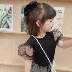 Children's clothing seersucker short-sleeved bottoming shirt 2023 summer new style girls polka dot T-shirt children's trumpet sleeve top cotton