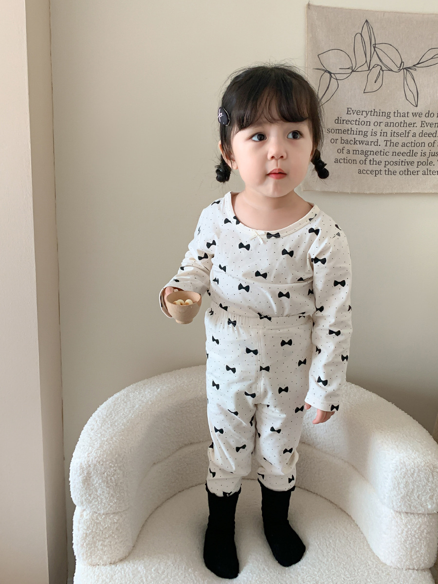 Sugar Pear ropa infantil niñas ropa doméstica set 2025 ropa de primavera nuevo niño lindo pijama de algodón de clase A bebé