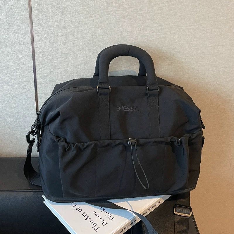 2026 New Lazy Style Large Capacity Commuter Bag, Contrast Color Hand-Carry Design, Simple Versatile Travel & Gym Dual-Use Bag - Thumbnail 3