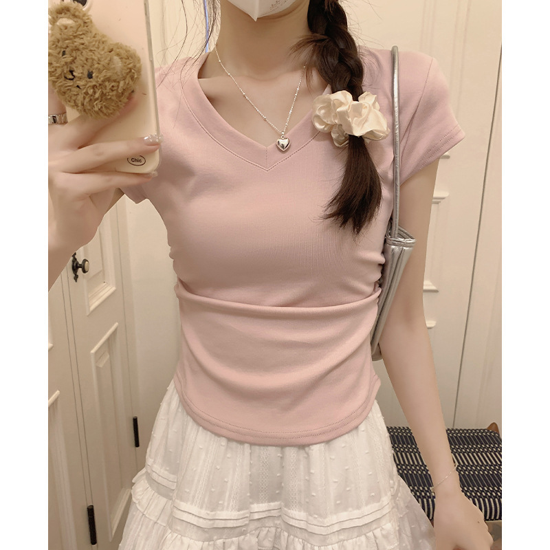 American Style Spice Girls Solid Color Simple V-neck T-shirt Women's 2025 Summer New Short Slim-fit All-match Pullover Student Top American Style Spice Girls Solid Color Simple V-neck T-shirt Women's 2025 Summer New Short Slim-fit All-match Pullover Student Top