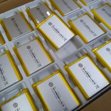 ����WX146074�ۺ���늳�8000������늌�3.7V7000��������Ƅ��Դ