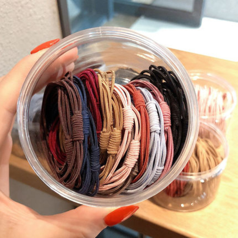 新商品の基礎モデルは20本の皮筋の女性が髪を刺します。|undefined