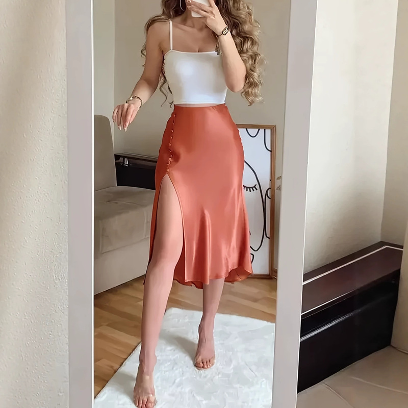 Amazon Summer Solid Color Satin Pleated Zipper Long Skirt European and American Sexy High-Waisted Slimming Hip-Hugging Skirt for Women Amazon Summer Solid Color Satin Pleated Zipper Long Skirt European and American Sexy High-Waisted Slimming Hip-Hugging Skirt for Women