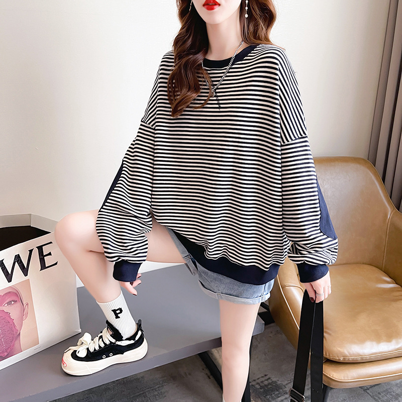 Striped Long-Sleeve Sweatshirt for Women, Spring and Autumn Thin Style, 2022 New Model, Loose Plus-Size Women's Round-Neck Top, Trendy and Cute Style