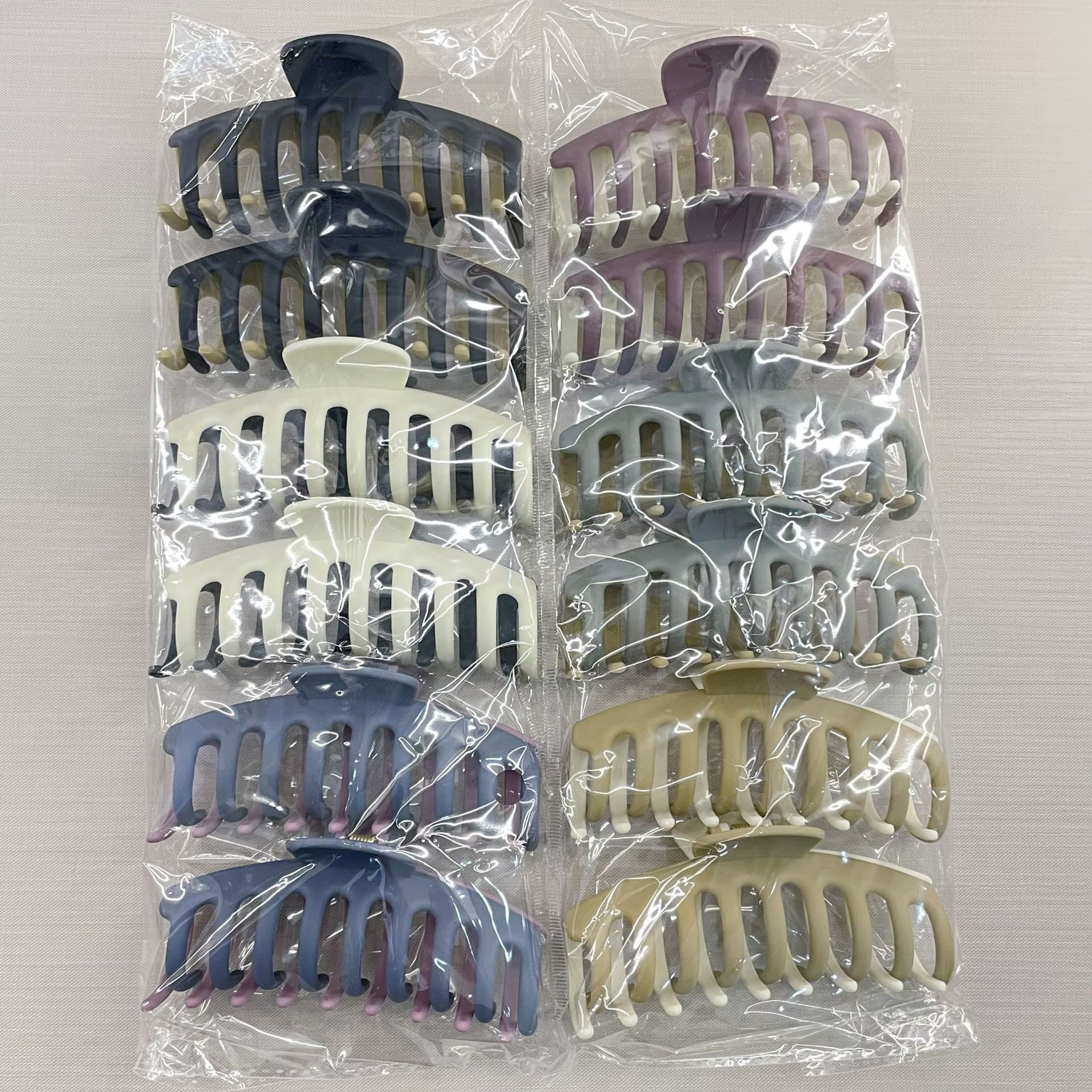 Oufeile superficie de dos colores AB textura esmerilada agarre cuchara trasera femenina alta Cola de Caballo tiburón clip accesorios para el cabello horquilla al por mayor