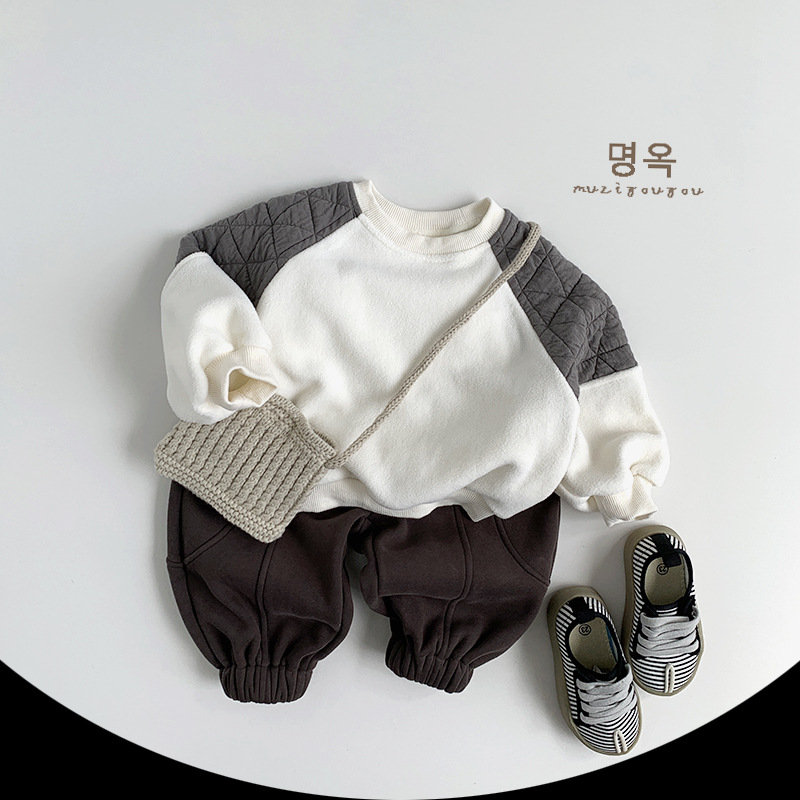 Pantalones deportivos de invierno 2026 para niños y niñas, forrados de vellón, cálidos e informales, ropa gruesa para niños pequeños, estilo coreano de moda.