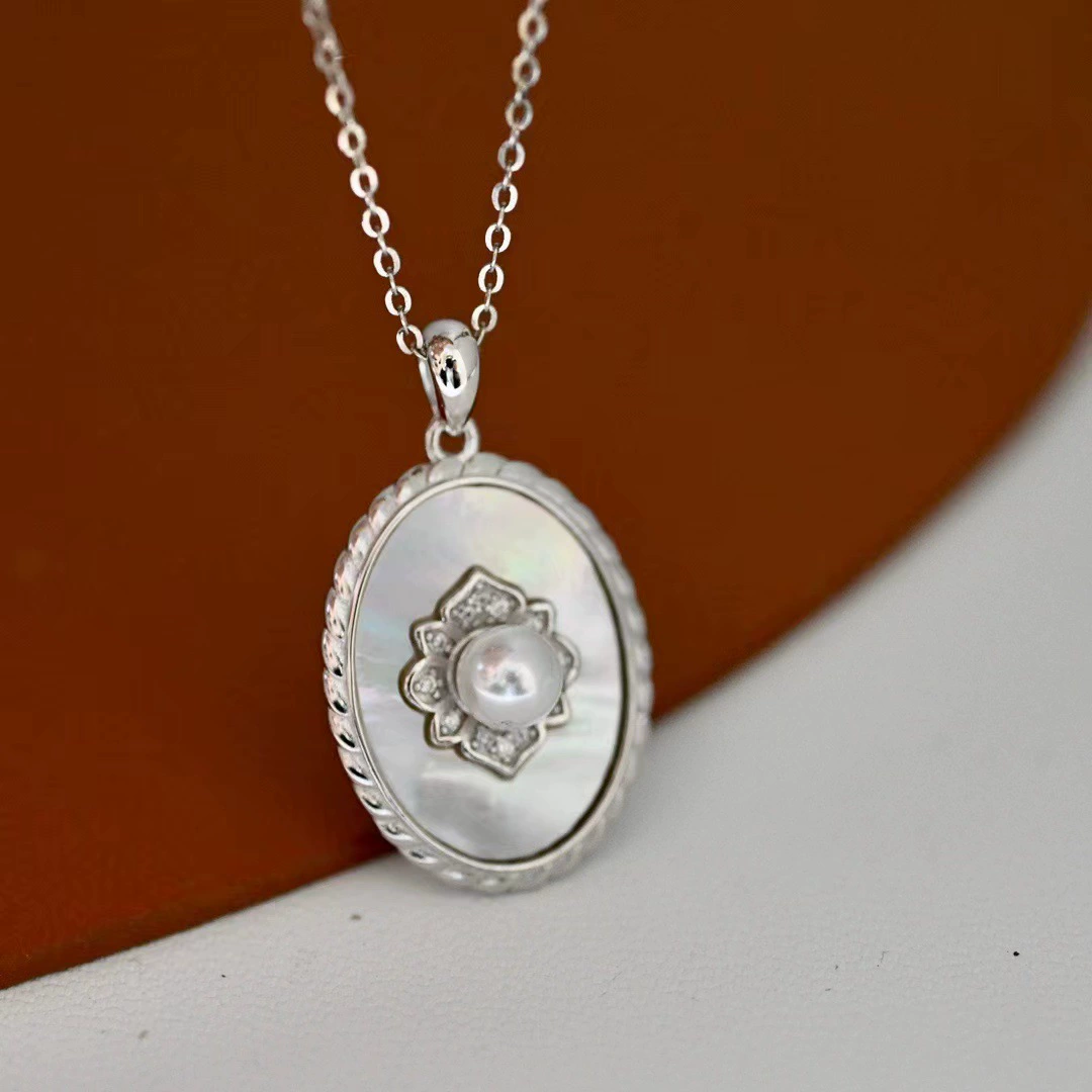 Accessories from pearl, pendant, fashionable necklace, round beads, S925, silver 925 sample, 5-6mm