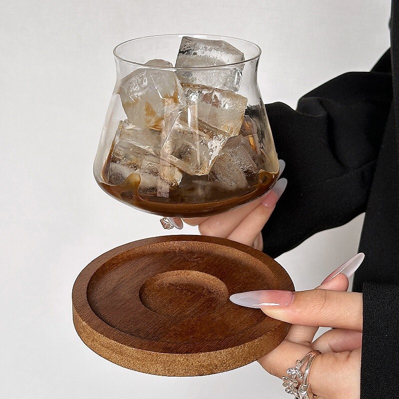 Vintage coffee shop transparent glass latte cup turn-over cold extraction cup ice American coffee cup drink cup cold drink cup