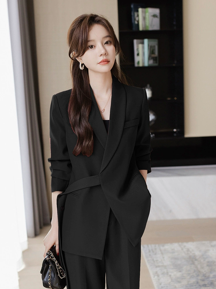 Quilted Autumn Women's Classic Suit Jacket Set, High‑End Tailored, Bright Statement Style