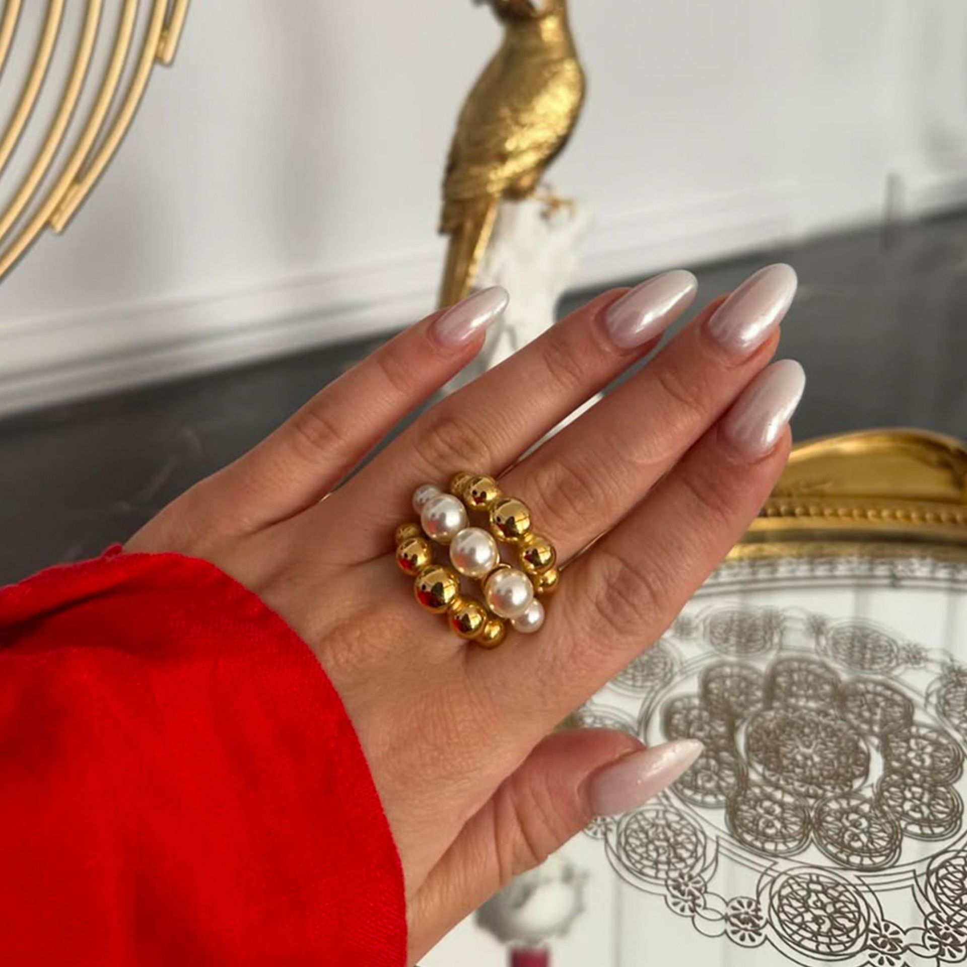 Jieding Anillo de perlas de acero de titanio europeo y americano Diseño de nicho femenino Joyas de alta gama Joyas de acero inoxidable Rings transfronterizos