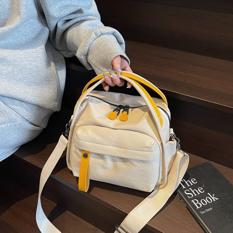 Light Casual Bag for Women 2025 New High-End Versatile Oxford Cloth Women's Crossbody Bag Shoulder Handbag Super Popular Light Casual Bag for Women 2025 New High-End Versatile Oxford Cloth Women's Crossbody Bag Shoulder Handbag Super Popular