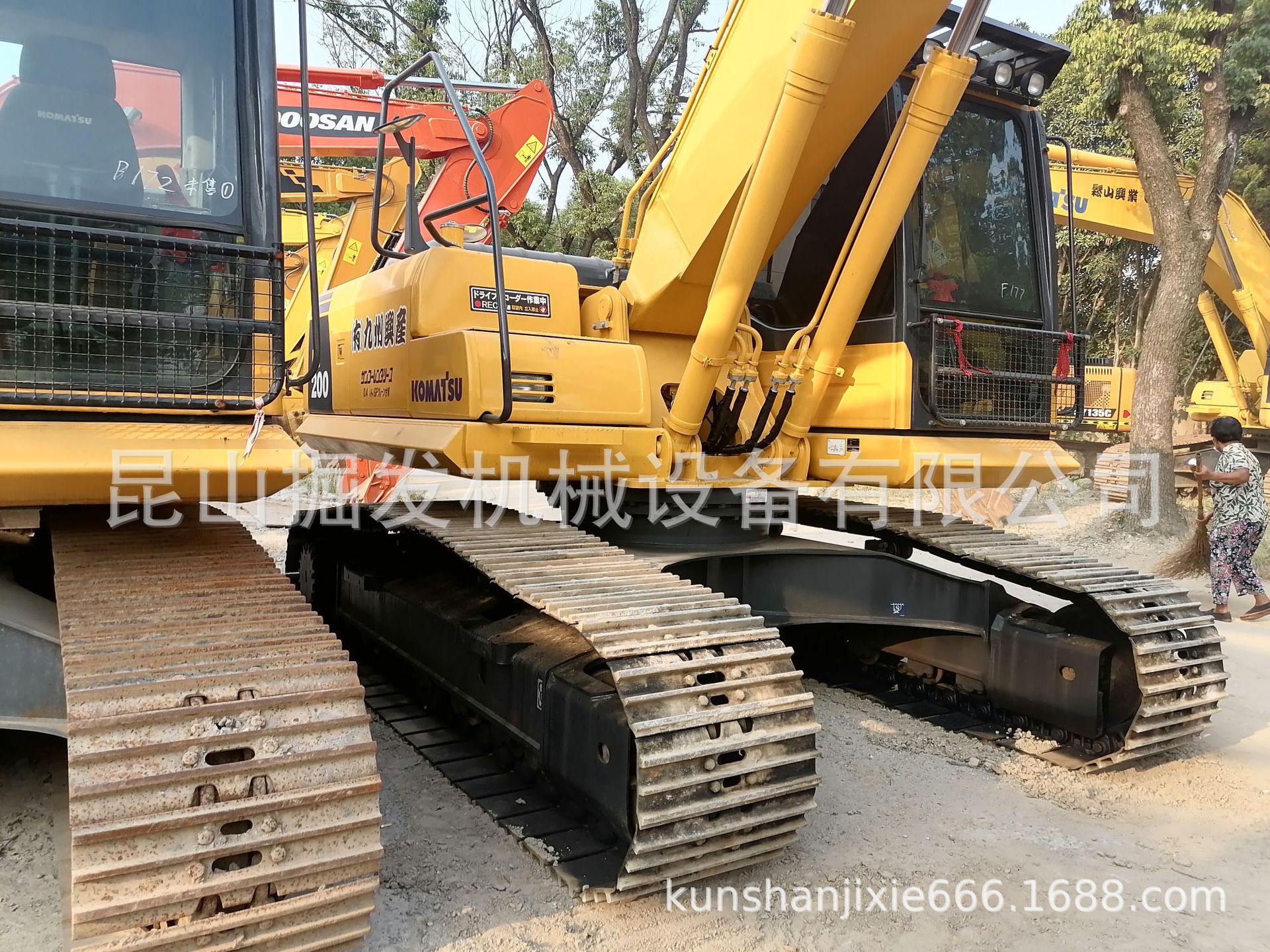 KOMATSU二手挖掘机 200-8MO 200-8N1小松二手挖机价格现货出售