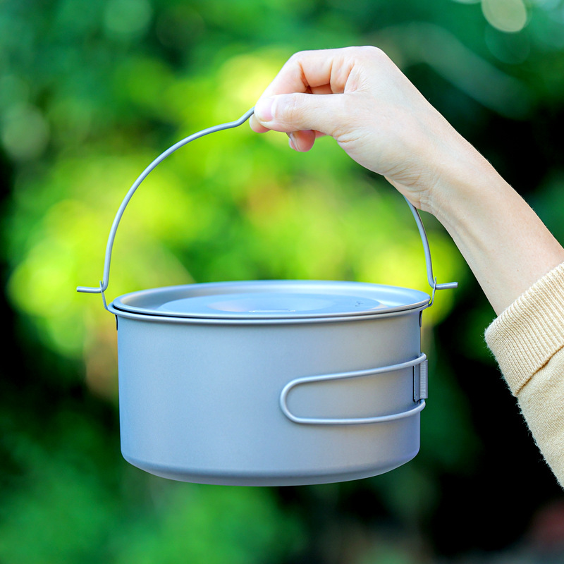 Outdoor pure titanium hanging pot 1.8L picnic large capacity pot camping boiling water pot