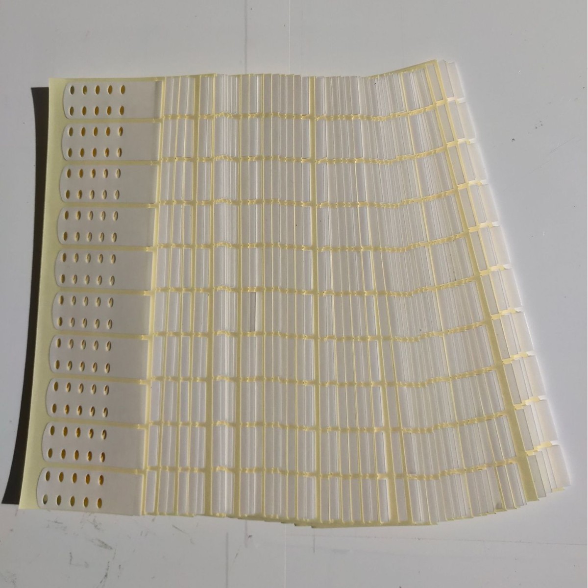 穿孔胶带模切加强力胶粘无痕防水胶带按需求定座来图加工胶带批发