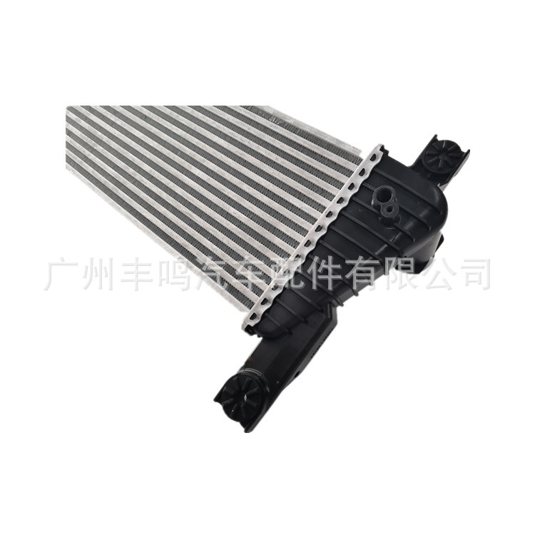 EB3G-9L440-BC coche sistema de lanzamiento de disipación de calor intercooler para Mazda BT50