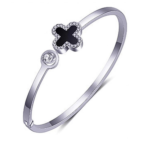 Fashionable and simple bracelet for women, four-leaf clover bracelet, watch matching, exclusive for cross-border accessories