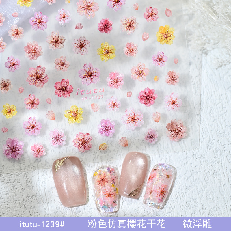 Flores secas de cerezo rosa