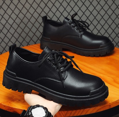 Zapatos de cuero pequeños para hombres de otoño nuevos zapatos de trabajo retro de alto bajo estilo británico zapatos de boda zapatos de moda de cuatro estaciones