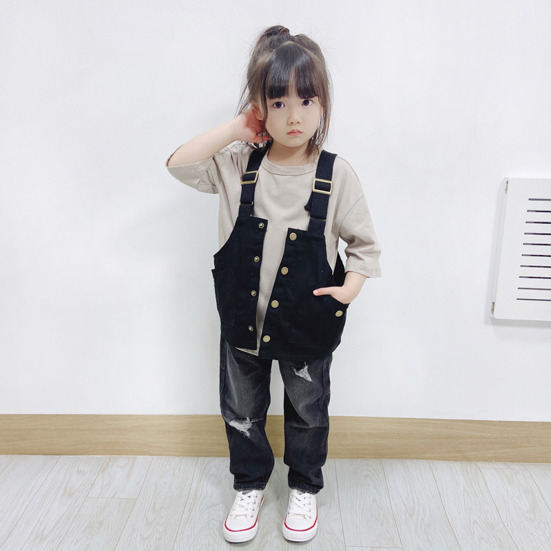 22115 black skinny pants q.jpg