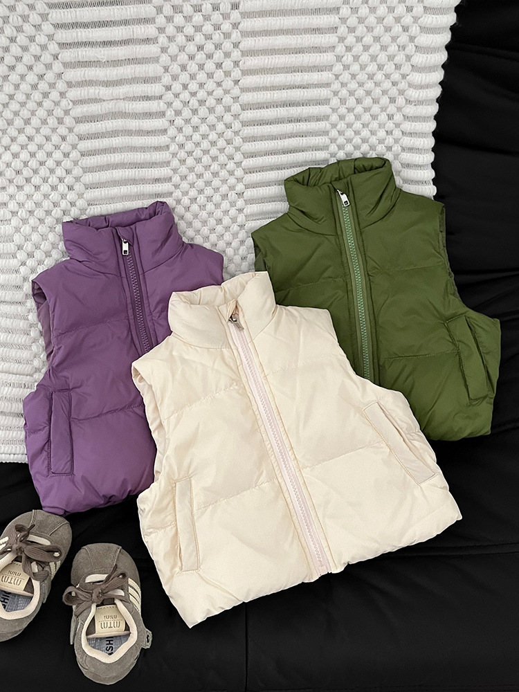 Chaleco de plumón infantil 2025 otoño y invierno moda cool bebé chaleco de hombro blanco para bebés chaleco grueso