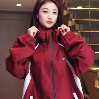 美式复古情侣户外冲锋衣女2023春秋新款潮牌登山旅行徒步机能外套