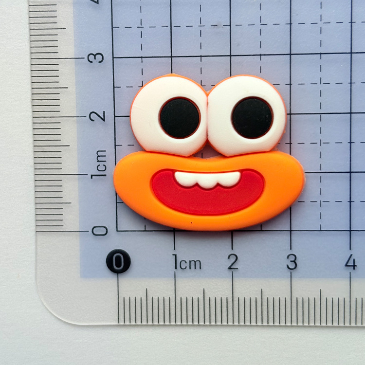 Diyアニメソーセージの口がおかしいです。クリエイティブ冷蔵庫に3d立体装飾を貼って、穴の靴に柔らかいゴムのアクセサリーを掛けます。|undefined