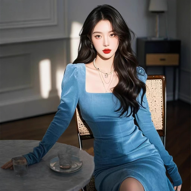 2026 Autumn Blue Square Neck Velvet Dress Important Occasion High-Class Outfit for Rich Girls Elegant Long Dress 2026 Autumn Blue Square Neck Velvet Dress Important Occasion High-Class Outfit for Rich Girls Elegant Long Dress