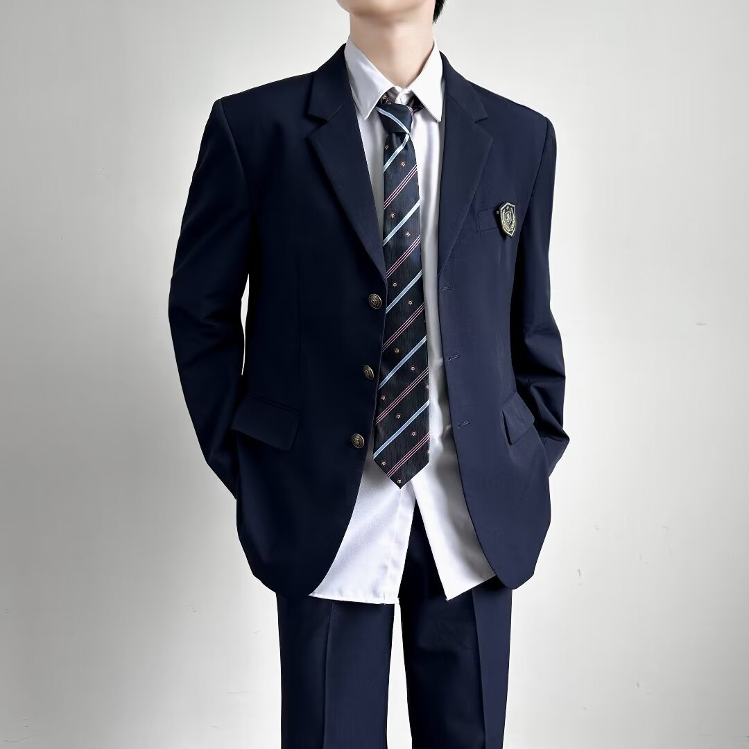 남색 정장 재킷(동중배지 포함)