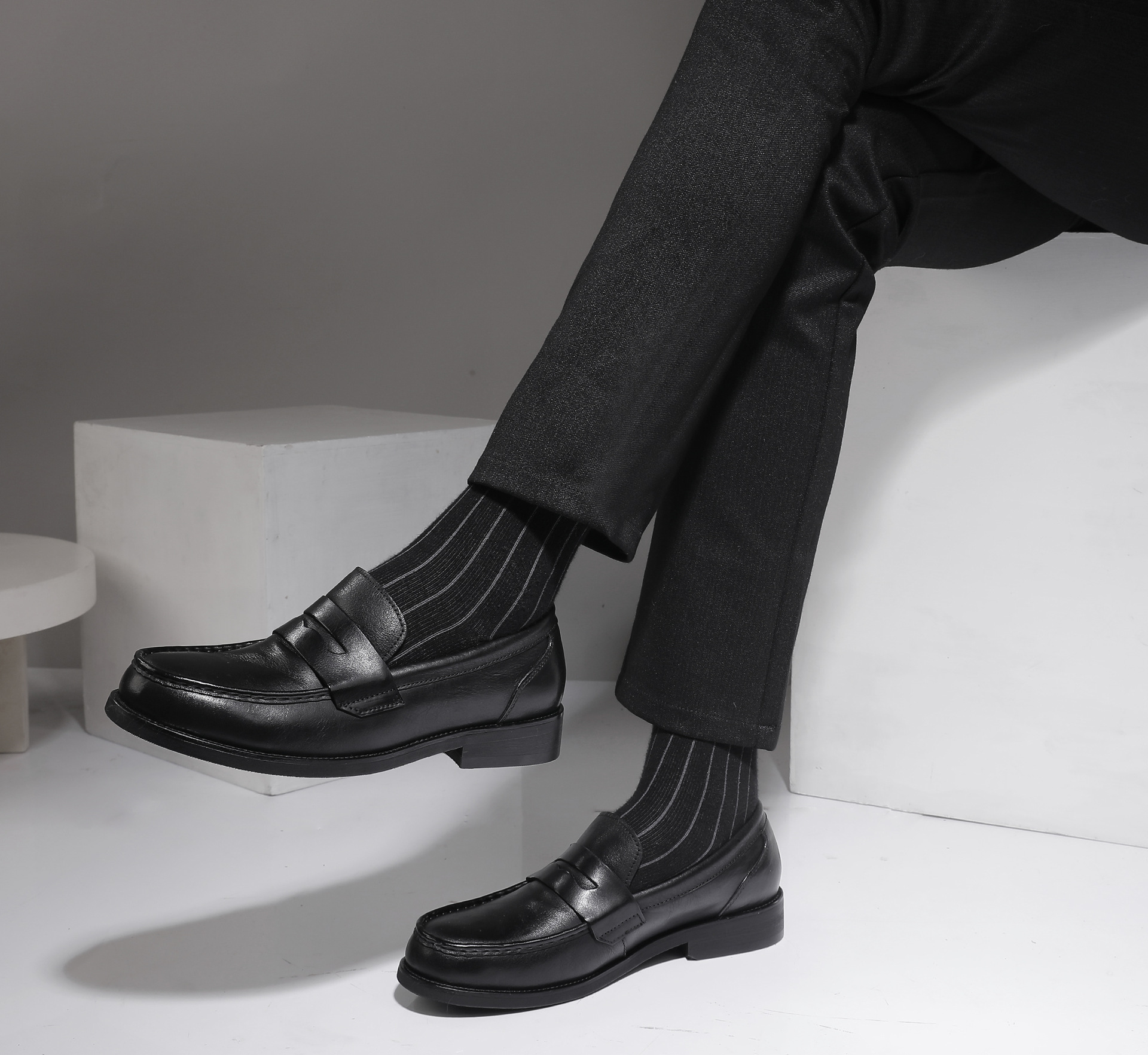 Vinter nye herre gummi ydersål slip-on business formelt tøj let luksuriøs high-end lige sko_voghion.com